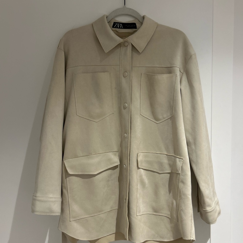 Zara Cream Utility Jacket with Relaxed Fit
